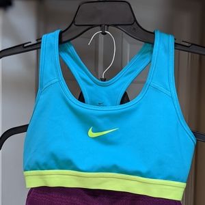 TWO Like New Nike Women's Dri-FIT Swoosh Sports Bras